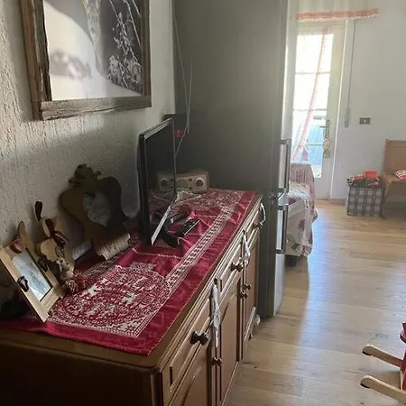 Appena Ristrutturato A Centro بيت للعطل *